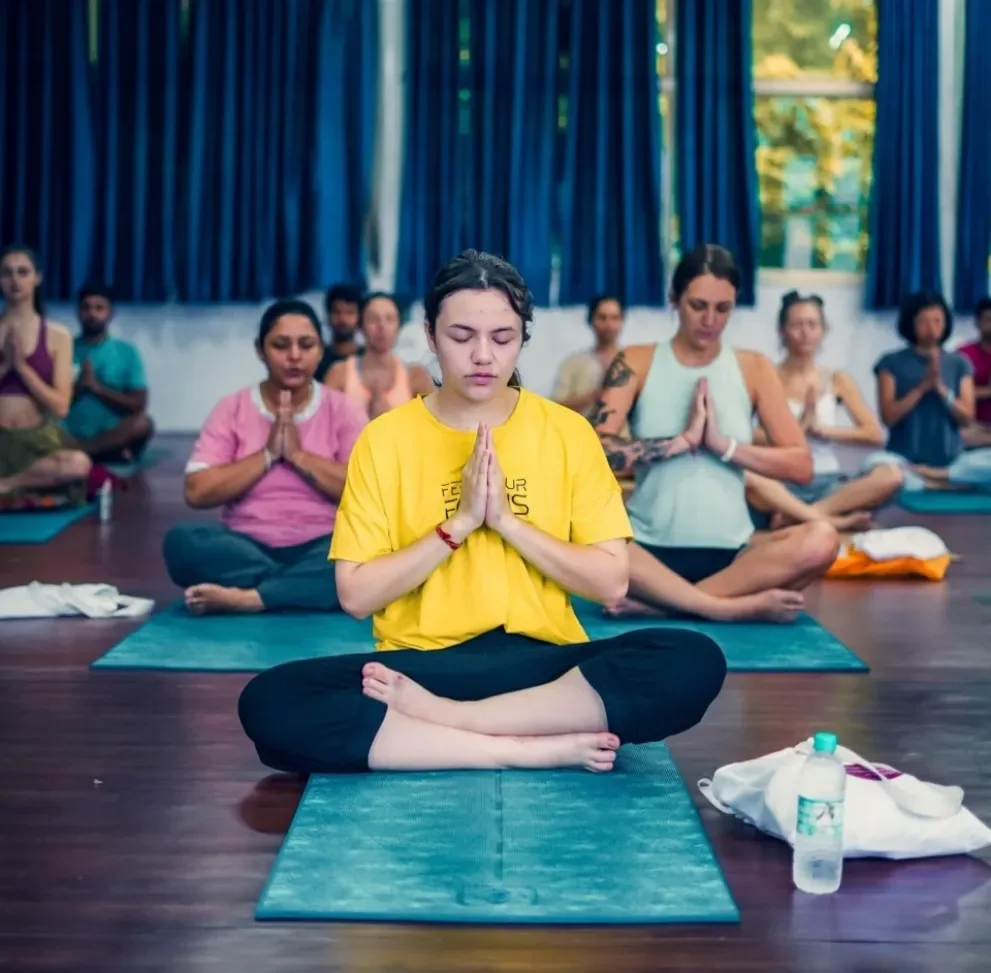 100 Hour Yoga Teacher Training In Rishikesh — thumbnail 3